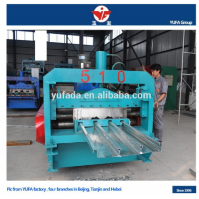 Indonesia hot sell 688 floor deck roll forming machine